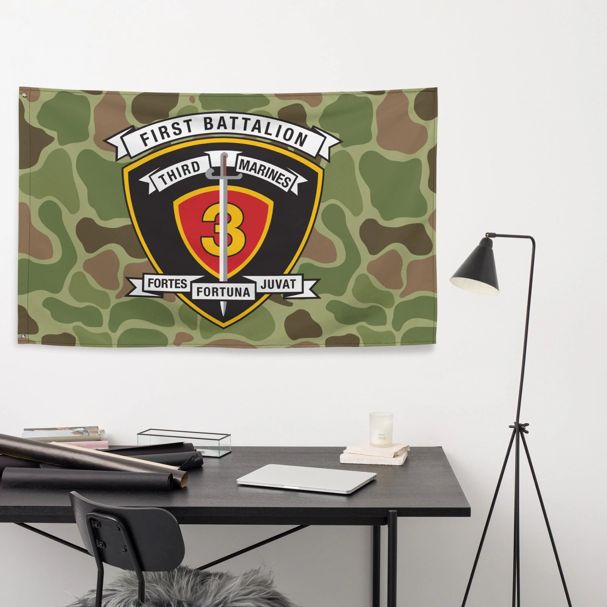 1st Battalion 3rd Marines (1/3 Marines) Frog-Skin Camo Wall Flag - Image 2
