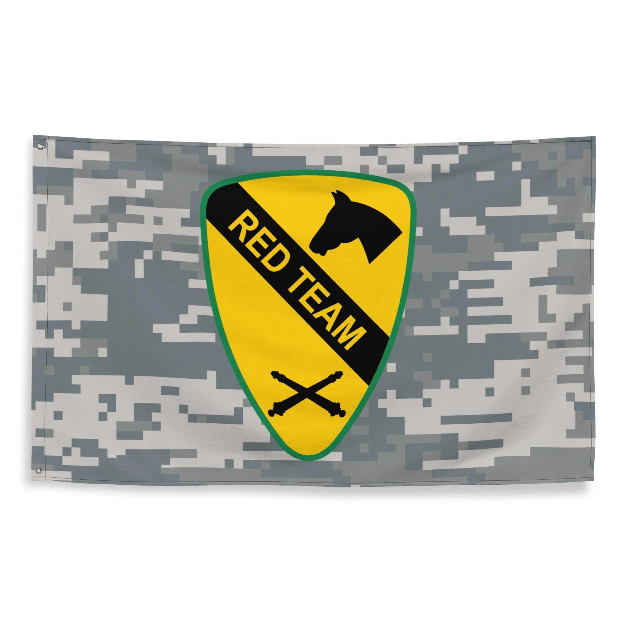 1st Cavalry Division Artillery 'Red Team' UCP Camo Flag - Image 4