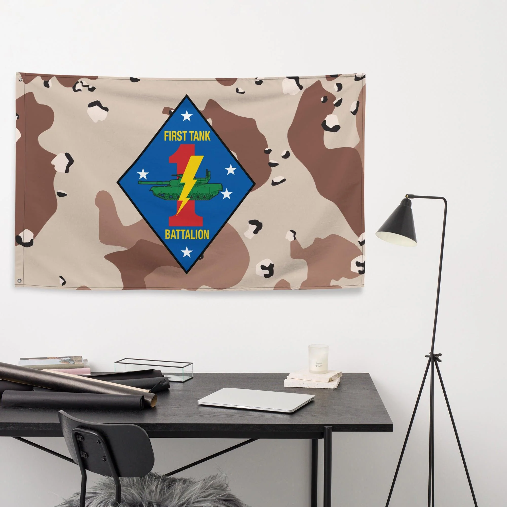 1st Tank Battalion USMC Chocolate-Chip Camo Flag - Image 2
