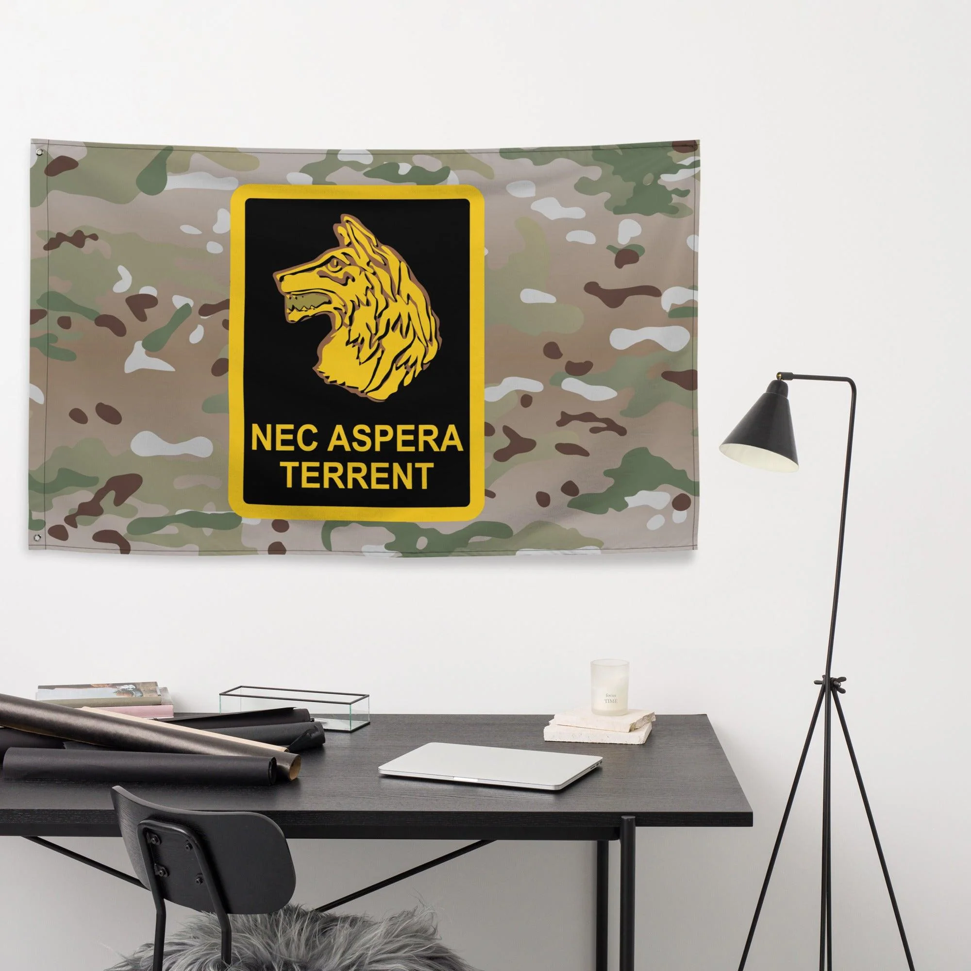 U.S. Army 27th Infantry Regiment 'Wolfhounds' Multicam Flag - Image 3