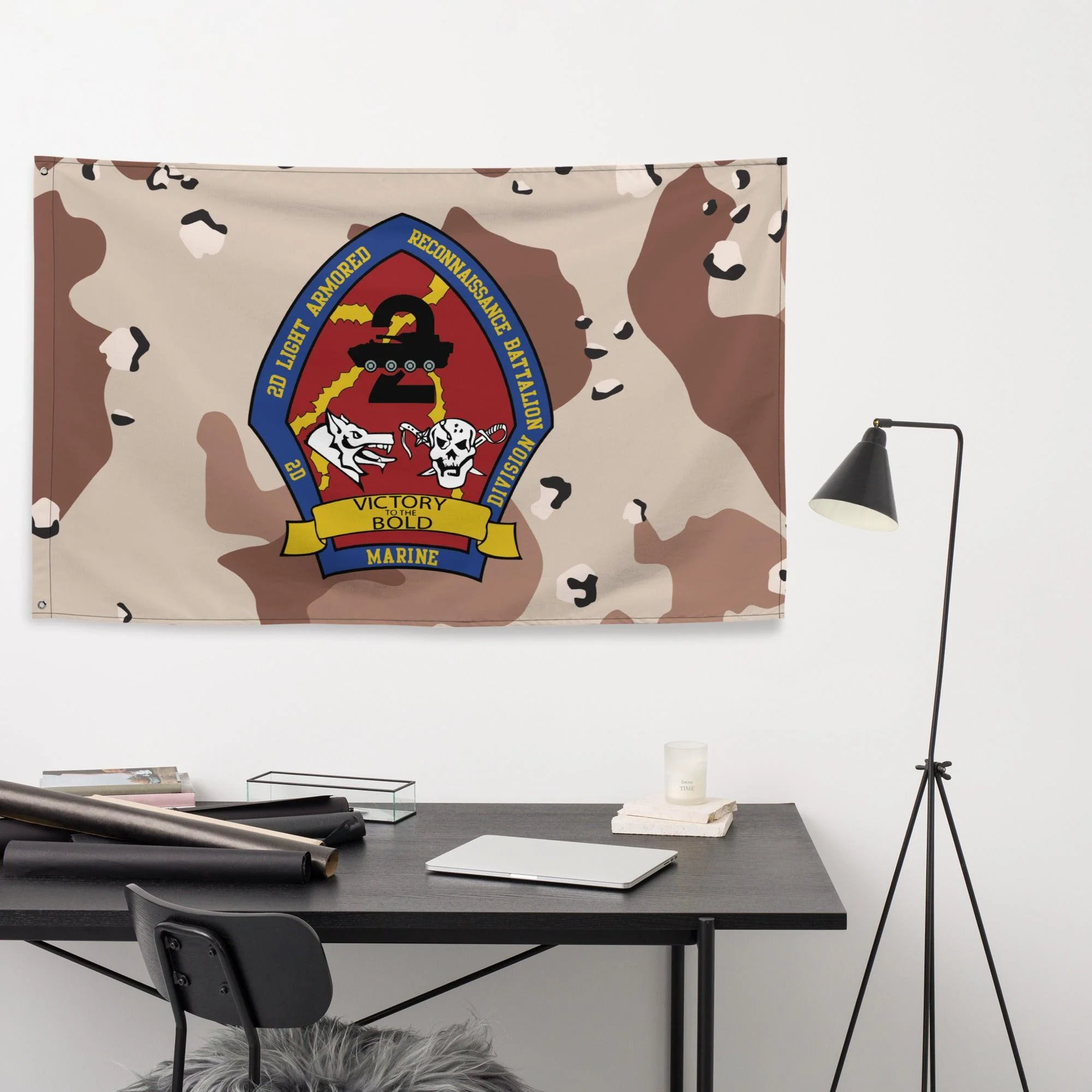 2nd LAR USMC Chocolate-Chip Camo Flag - Image 2