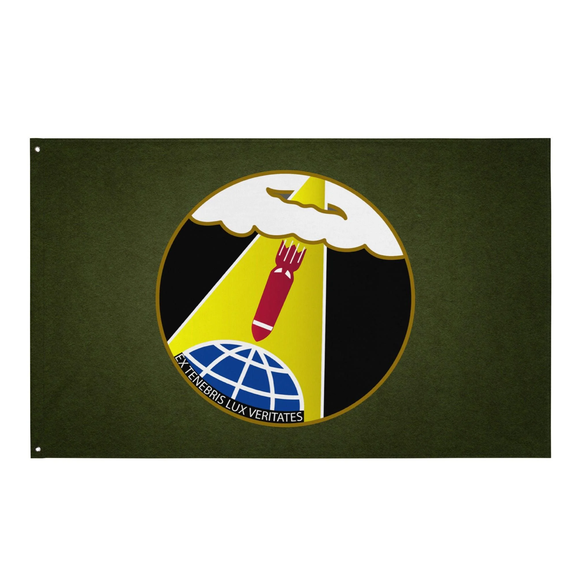 489th Bombardment Group Military Green Wall Flag - Image 3