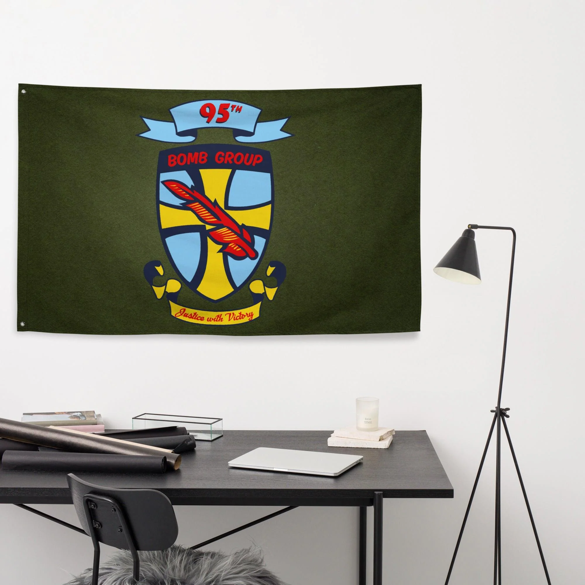 95th Bomb Group (Heavy) Military Green Flag - Image 2