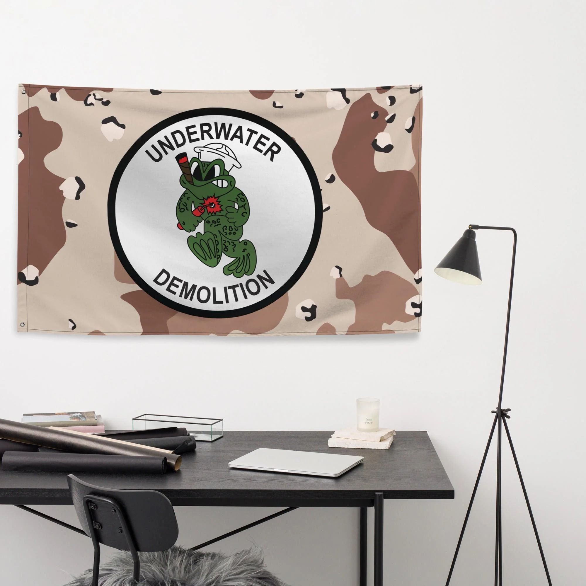 U.S. Navy Underwater Demolition UDT Chocolate Chip Camo Flag - Image 3