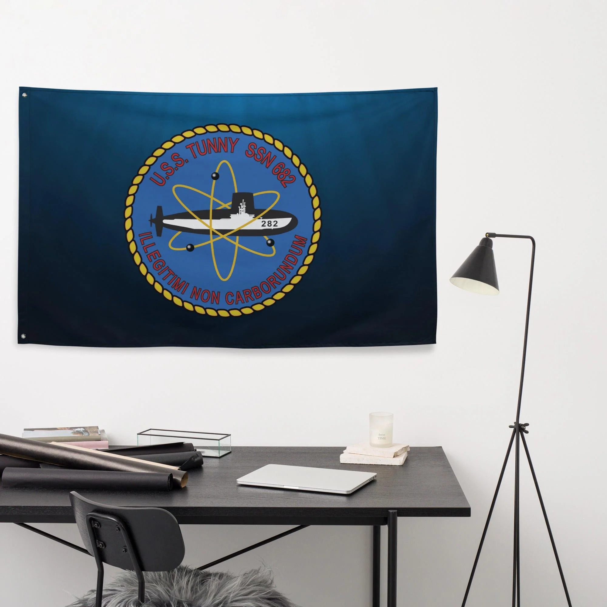 USS Tunny (SSN-682) Submarine Wall Flag - Image 2